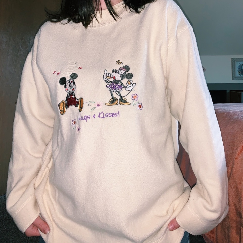 Minnie & Mickey crewneck